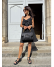Robe noire à noeud