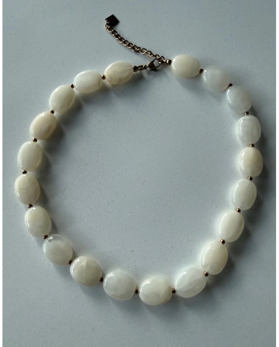 Collier écru