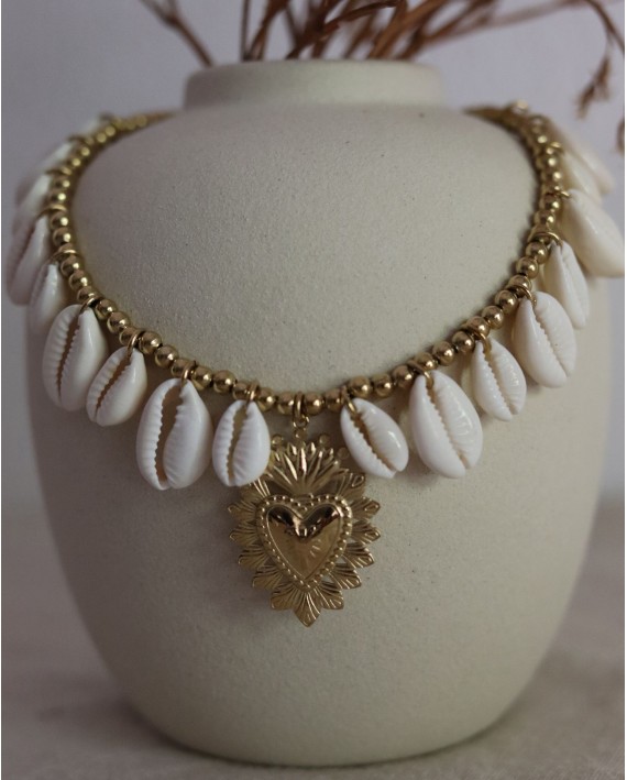 Collier coquillages coeur ex voto