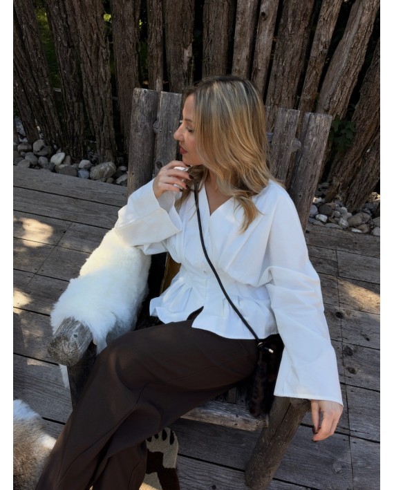 Blouse blanche cintrée